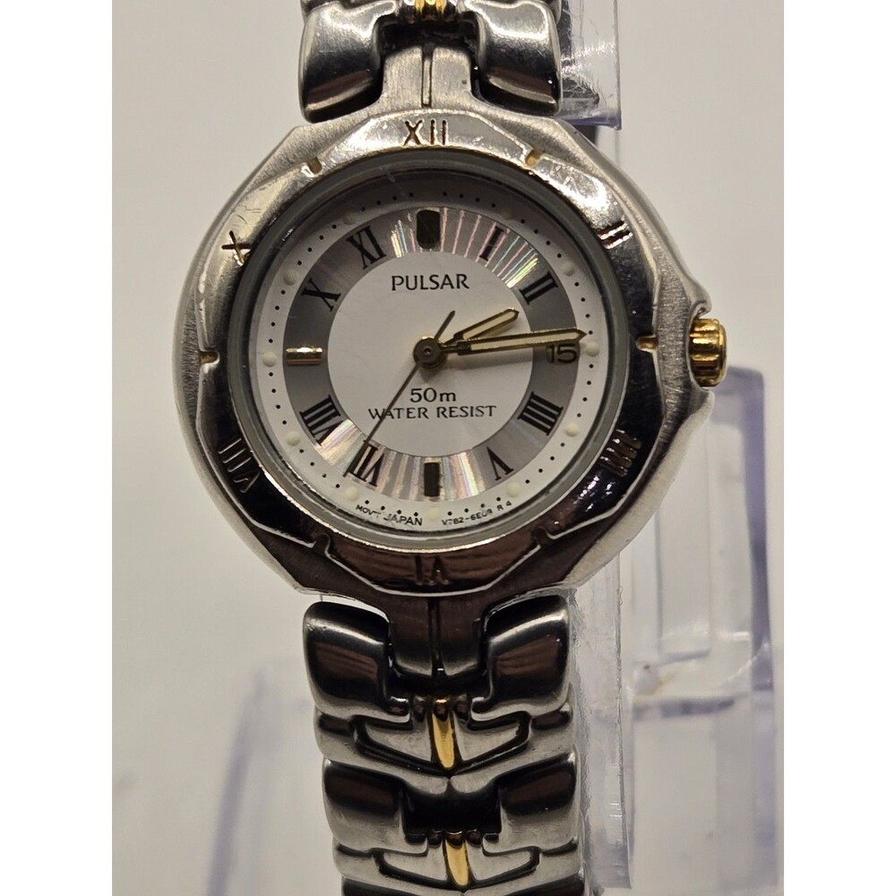Pulsar Round Stainless Two Tone Silver Dial Date 26mm Watch V783-0B80. 6.75"